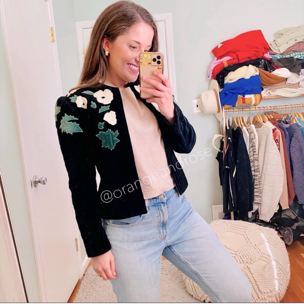 Vintage HATTIE Black White Green Floral Quilted Velvet Open Front Jacket XS